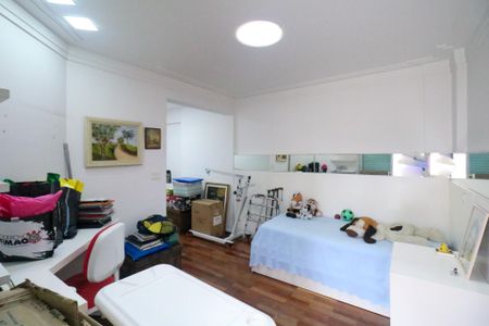Apartamento à venda com 188m², 3 quartos e 4 vagasSuíte 1