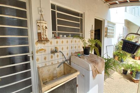 Casa à venda com 330m², 4 quartos e 5 vagasÁrea de Serviço