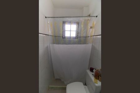 Casa de condomínio à venda com 75m², 2 quartos e 1 vagaBanheiro 