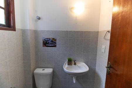 Casa de condomínio à venda com 75m², 2 quartos e 1 vagaLavabo