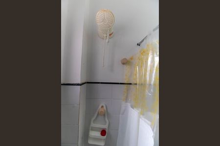 Casa de condomínio à venda com 75m², 2 quartos e 1 vagaBanheiro