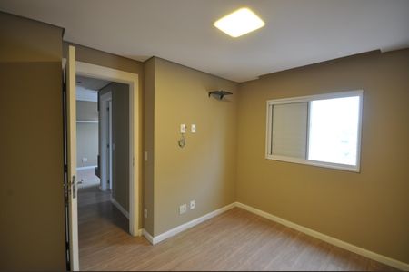 Quarto 1 de apartamento para alugar com 2 quartos, 45m² em Jardim Modelo, São Paulo