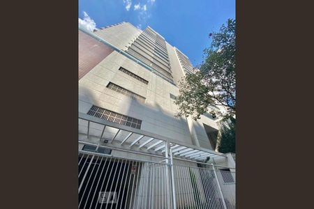 Studio para alugar com 90m², 1 quarto e sem vaga Studio para alugar com 90m², 1 quarto e sem vagaFachada