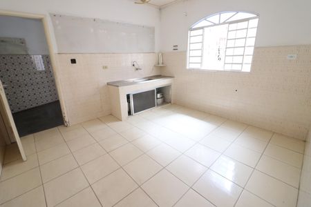 Casa à venda com 276m², 3 quartos e 3 vagasCozinha
