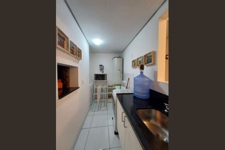 Cozinha de apartamento para alugar com 1 quarto, 43m² em Cidade Baixa, Porto Alegre