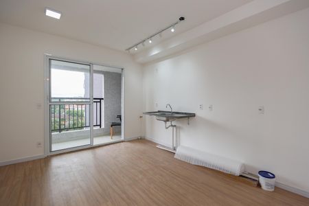 Sala de apartamento para alugar com 2 quartos, 39m² em Cidade Jardim, São Paulo