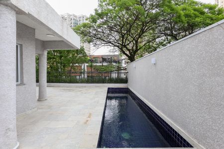 Apartamento para alugar com 39m², 2 quartos e 1 vaga Apartamento para alugar com 39m², 2 quartos e 1 vagaÁrea comum - Piscina