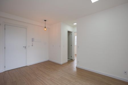 Sala de apartamento para alugar com 2 quartos, 39m² em Cidade Jardim, São Paulo