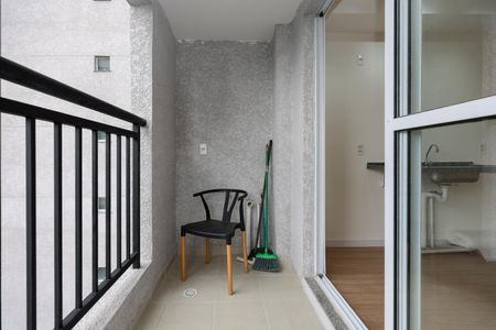 Varanda da Sala de apartamento para alugar com 2 quartos, 39m² em Cidade Jardim, São Paulo