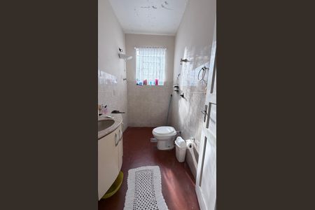 Casa à venda com 101m², 2 quartos e 3 vagasBanheiro