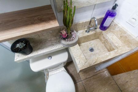 Apartamento à venda com 50m², 2 quartos e 1 vaga Apartamento à venda com 50m², 2 quartos e 1 vagaBanheiro