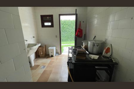 Casa para alugar com 350m², 6 quartos e 3 vagasCozinha