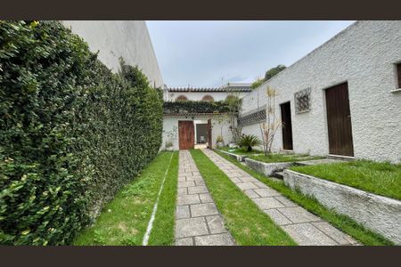 Casa para alugar com 350m², 6 quartos e 3 vagasÁrea externa