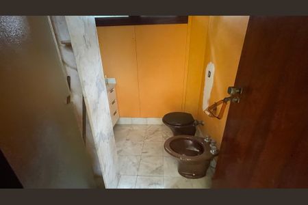 Casa para alugar com 350m², 6 quartos e 3 vagasBanheiro da Suíte 1