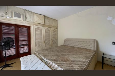 Casa para alugar com 350m², 6 quartos e 3 vagasSuíte 1