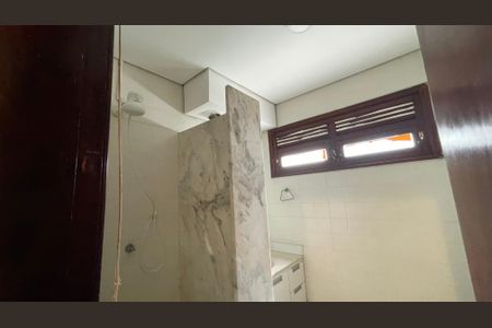 Casa para alugar com 350m², 6 quartos e 3 vagasBanheiro da Suíte 2