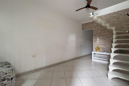 Sala de casa à venda com 2 quartos, 180m² em Portal dos Gramados, Guarulhos