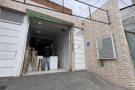 Casa à venda com 180m², 2 quartos e sem vagaFachada