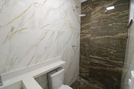 Casa à venda com 110m², 3 quartos e 2 vagasBanheiro