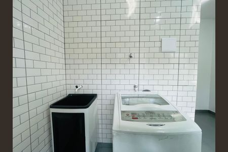 Studio para alugar com 22m², 1 quarto e sem vaga Studio para alugar com 22m², 1 quarto e sem vagaÁrea de Serviço