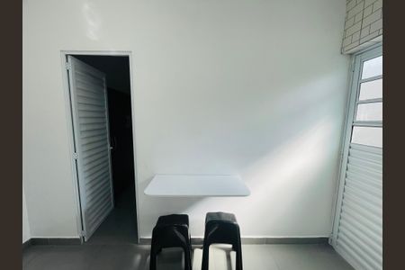 Sala/Cozinha de kitnet/studio para alugar com 1 quarto, 22m² em Vila Operária, Guarulhos