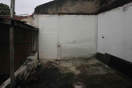 Casa à venda com 125m², 1 quarto e 1 vagaQuintal