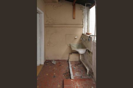 Casa à venda com 125m², 1 quarto e 1 vagaÁrea de Serviço