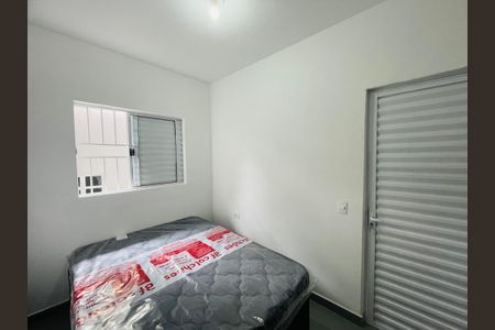 Quarto de kitnet/studio para alugar com 1 quarto, 22m² em Portal dos Gramados, Guarulhos