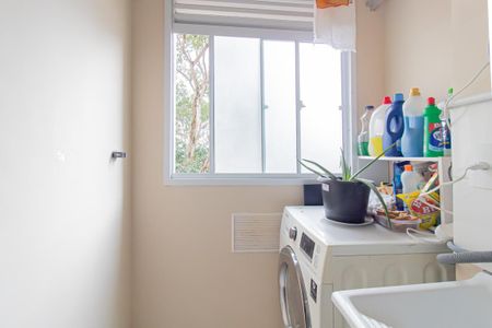 Apartamento à venda com 37m², 2 quartos e sem vaga Apartamento à venda com 37m², 2 quartos e sem vagaArea de Serviço