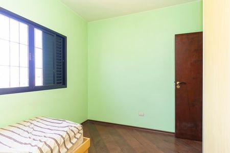 Casa à venda com 200m², 4 quartos e 3 vagasQuarto 2