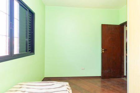 Casa à venda com 200m², 4 quartos e 3 vagasQuarto 2