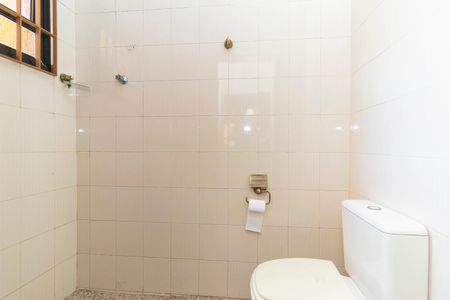 Casa à venda com 200m², 4 quartos e 3 vagasBanheiro Social 2