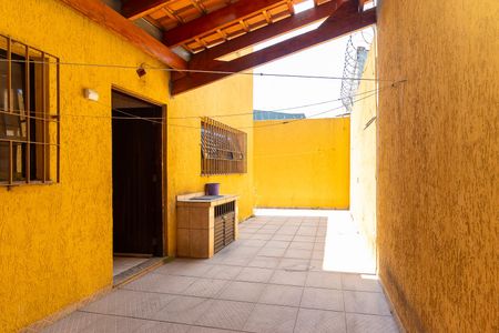 Casa à venda com 200m², 4 quartos e 3 vagasQuintal