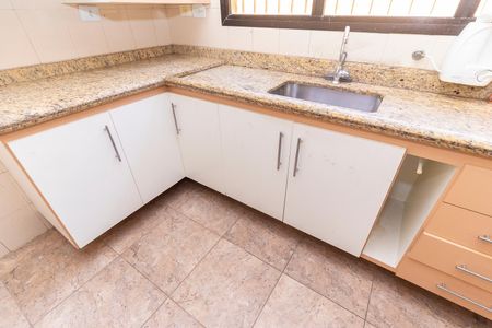 Casa à venda com 200m², 4 quartos e 3 vagasCozinha