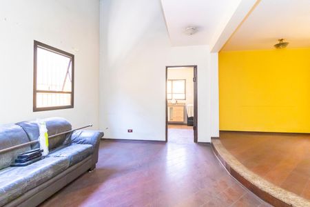 Casa à venda com 200m², 4 quartos e 3 vagasSala