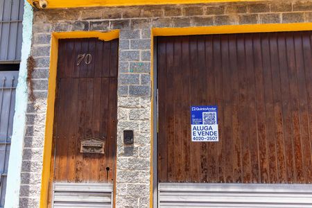 Casa à venda com 200m², 4 quartos e 3 vagasPlaquinha - Cód. EXRW-289