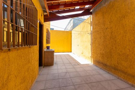 Casa à venda com 200m², 4 quartos e 3 vagasQuintal