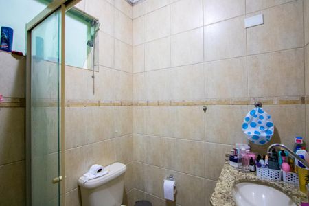 Casa à venda com 180m², 3 quartos e 4 vagasBanheiro da Suite 3