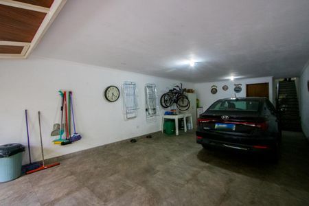 Casa à venda com 180m², 3 quartos e 4 vagasGaragem