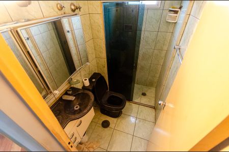 Apartamento à venda com 46m², 2 quartos e 1 vaga Apartamento à venda com 46m², 2 quartos e 1 vagaBanheiro