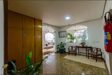 Apartamento à venda com 46m², 2 quartos e 1 vaga Apartamento à venda com 46m², 2 quartos e 1 vagaHall de entrada