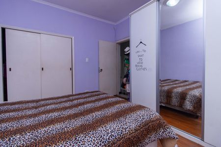 Casa à venda com 150m², 3 quartos e 2 vagas Casa à venda com 150m², 3 quartos e 2 vagas Quarto 2