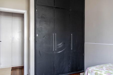 Apartamento à venda com 142m², 3 quartos e 2 vagas Apartamento à venda com 142m², 3 quartos e 2 vagasQuarto 2