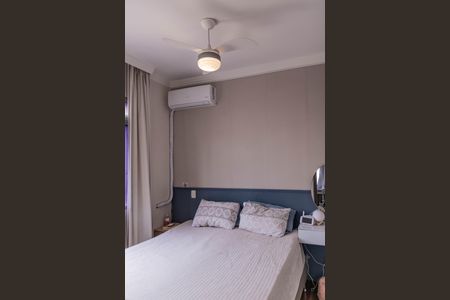 Apartamento à venda com 142m², 3 quartos e 2 vagas Apartamento à venda com 142m², 3 quartos e 2 vagasSuíte