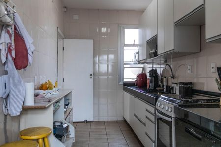 Apartamento à venda com 142m², 3 quartos e 2 vagas Apartamento à venda com 142m², 3 quartos e 2 vagasCozinha