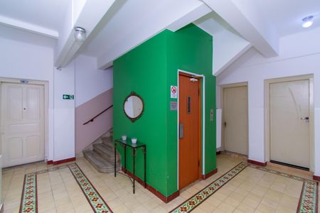 Apartamento à venda com 65m², 1 quarto e sem vagaÁrea comum