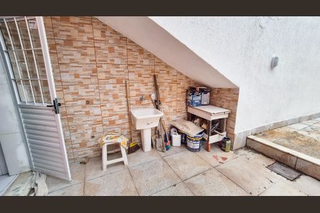 Casa à venda com 200m², 3 quartos e 4 vagasÁrea de Serviço