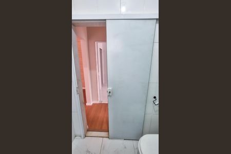 Casa à venda com 200m², 3 quartos e 4 vagasBanheiro