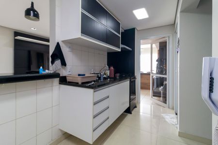 Apartamento para alugar com 100m², 3 quartos e 2 vagasCozinha