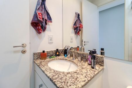 Apartamento para alugar com 100m², 3 quartos e 2 vagasSuíte 2